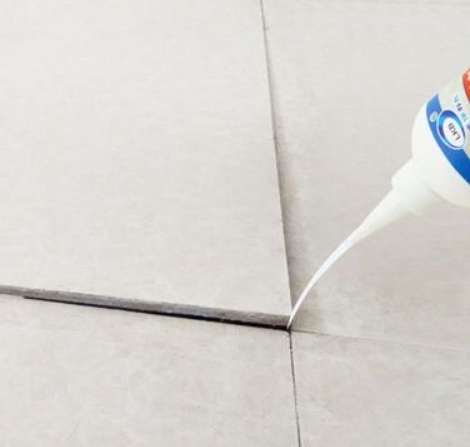 盐城市瓷砖空鼓维修公司分享卫生间瓷砖脱落的原因可能有以下几点